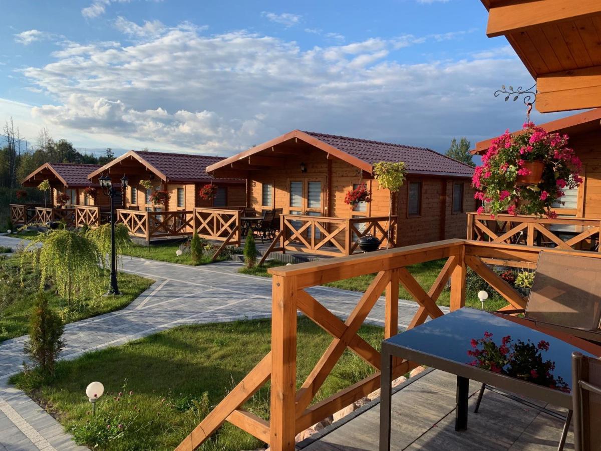 Zielona Dolina - Kompleks Dla Rodzin Z Dziecmi Mikołajki Dış mekan fotoğraf