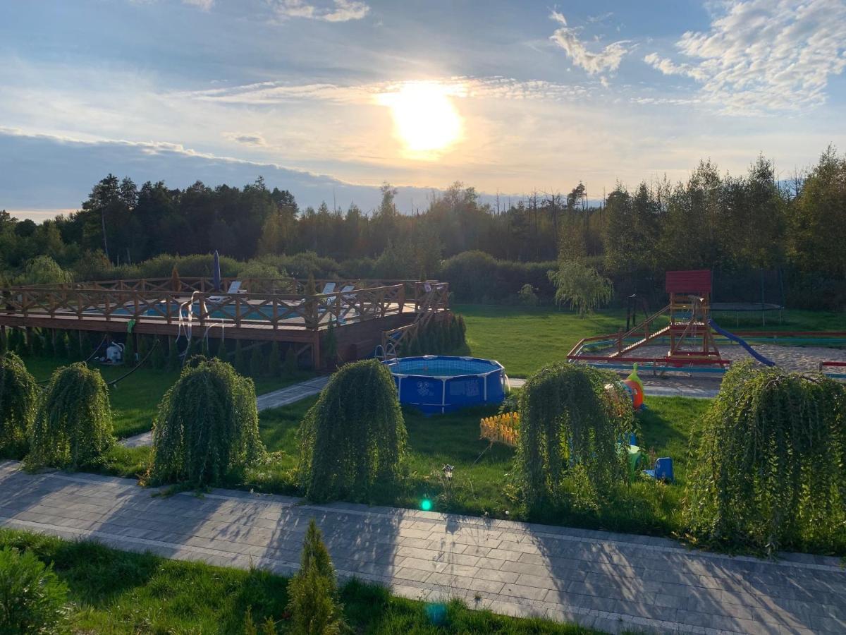 Zielona Dolina - Kompleks Dla Rodzin Z Dziecmi Mikołajki Dış mekan fotoğraf