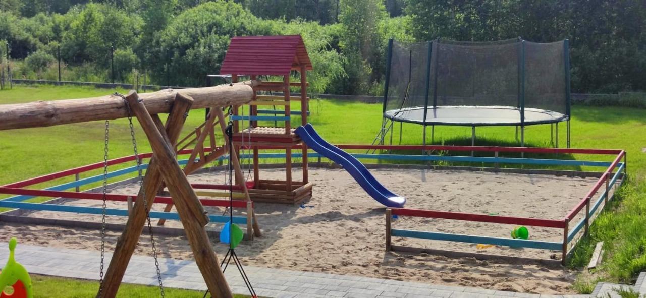 Zielona Dolina - Kompleks Dla Rodzin Z Dziecmi Mikołajki Dış mekan fotoğraf